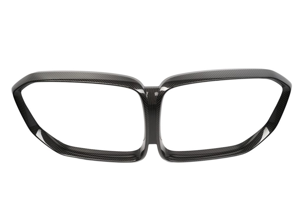 Решетка радиатора SPORT TECH