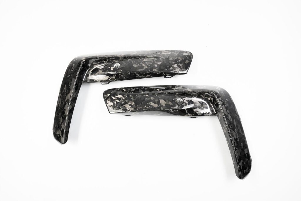 Вставки переднего бампера M Performance