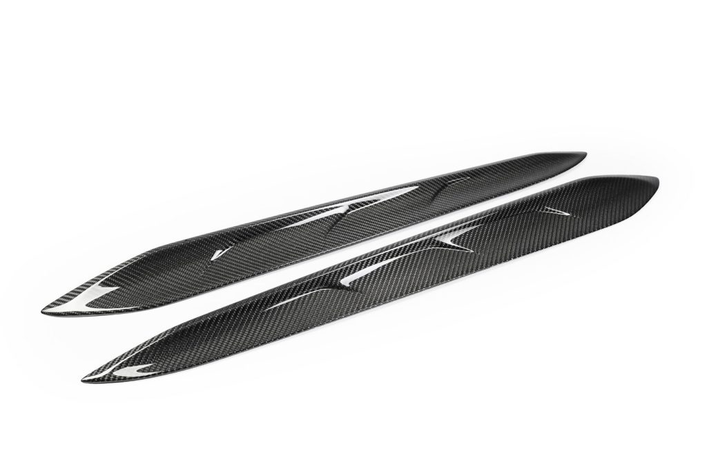 Накладки на задние стойки MEGALODON