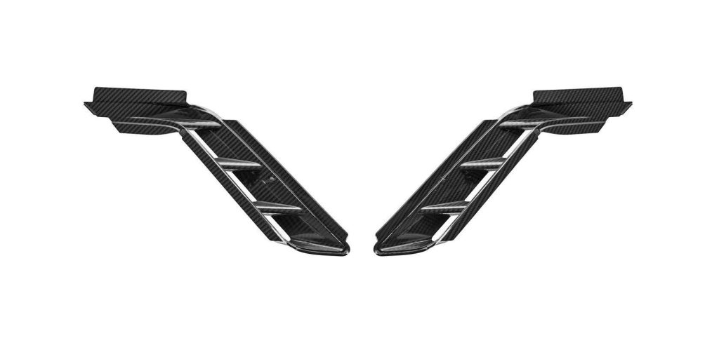 Вставки в задний бампер