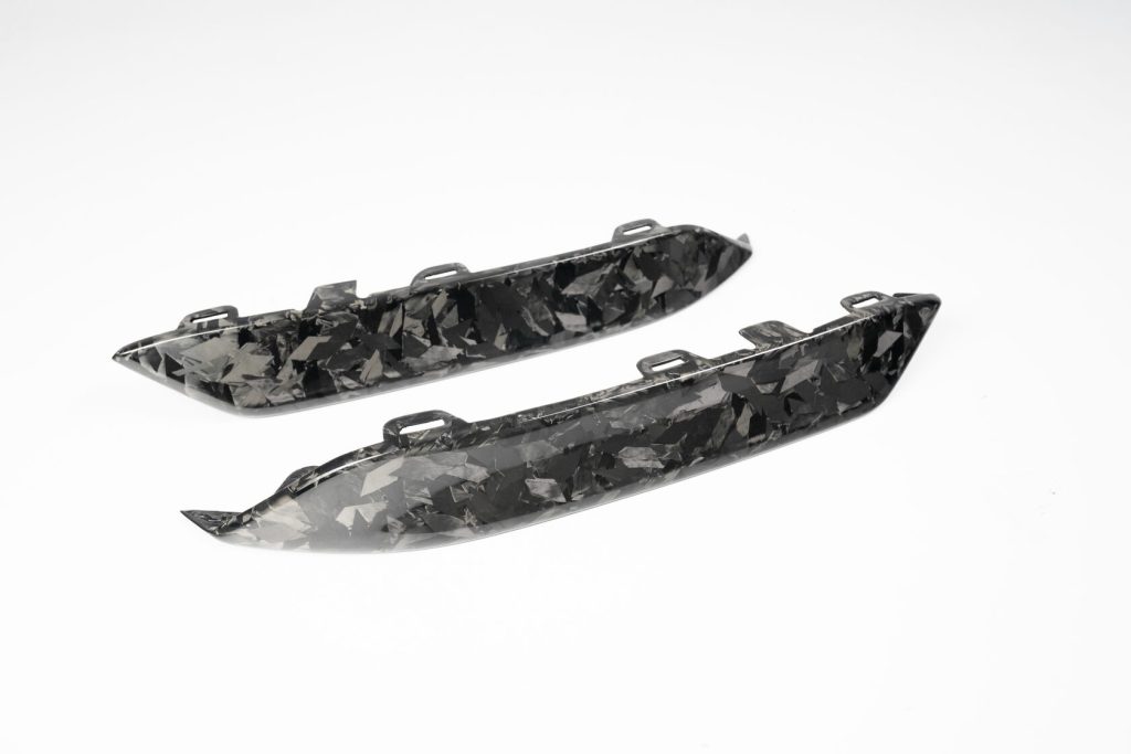 Клыки переднего бампера M Performance