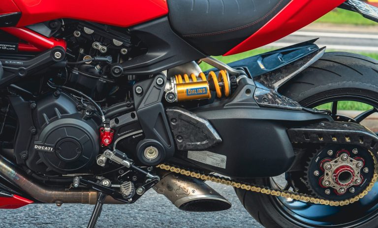 Панель для снятия подножек пассажира